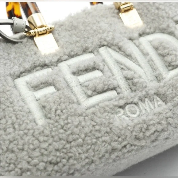 FENDI By The Way Mini Bag - Picture 3 of 5